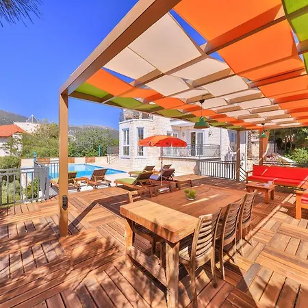 ヴィラ Guenbatimi *