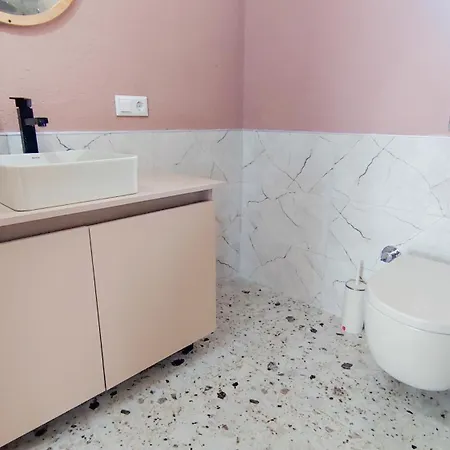 فيلة Guenbatimi *